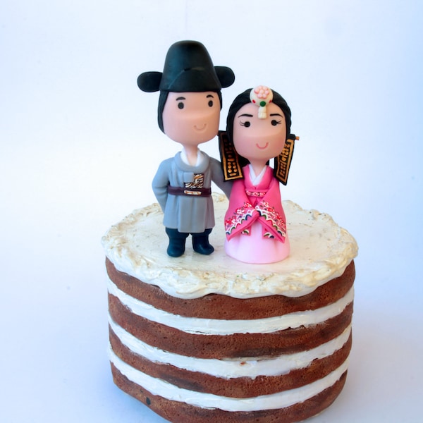 traditional Korean wedding hanboks Chibi Wedding Cake Topper Anime Couple Bride and Groom Figurines korean traditional wedding dress