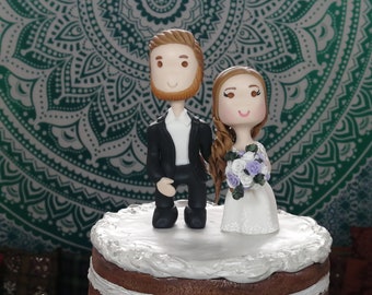 Chibi Personalized wedding Cake Topper with Bearded Groom & Bride Figurines Wedding Centerpiece Wedding Decoration love Cake Topper cute