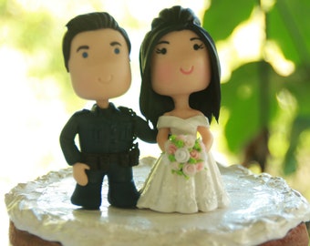 Chibi  Police Officer Wedding Cake Topper Anime Couple Bride and Groom Cake Topper Figurines Wedding Centerpiece Wedding Decoration