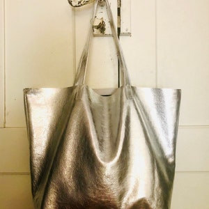 Silver Italian leather tote bag, metallic leather shoulder bag, soft oversized bag in silver leather image 3