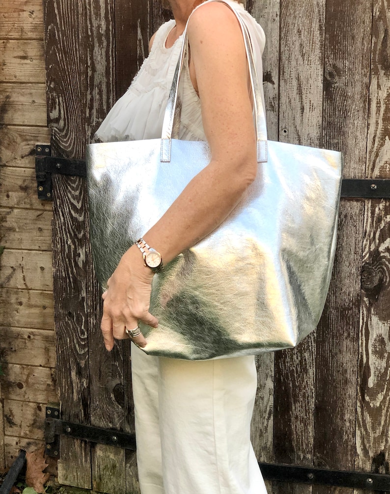 Silver Italian leather tote bag, metallic leather shoulder bag, soft oversized bag in silver leather image 2