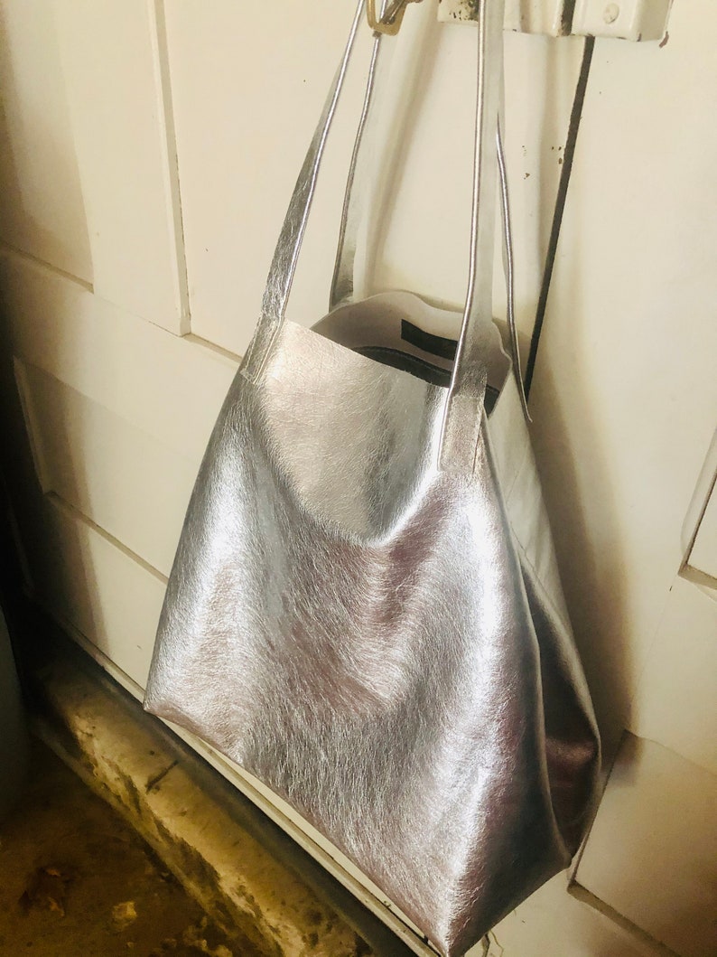 Silver Italian leather tote bag, metallic leather shoulder bag, soft oversized bag in silver leather image 8