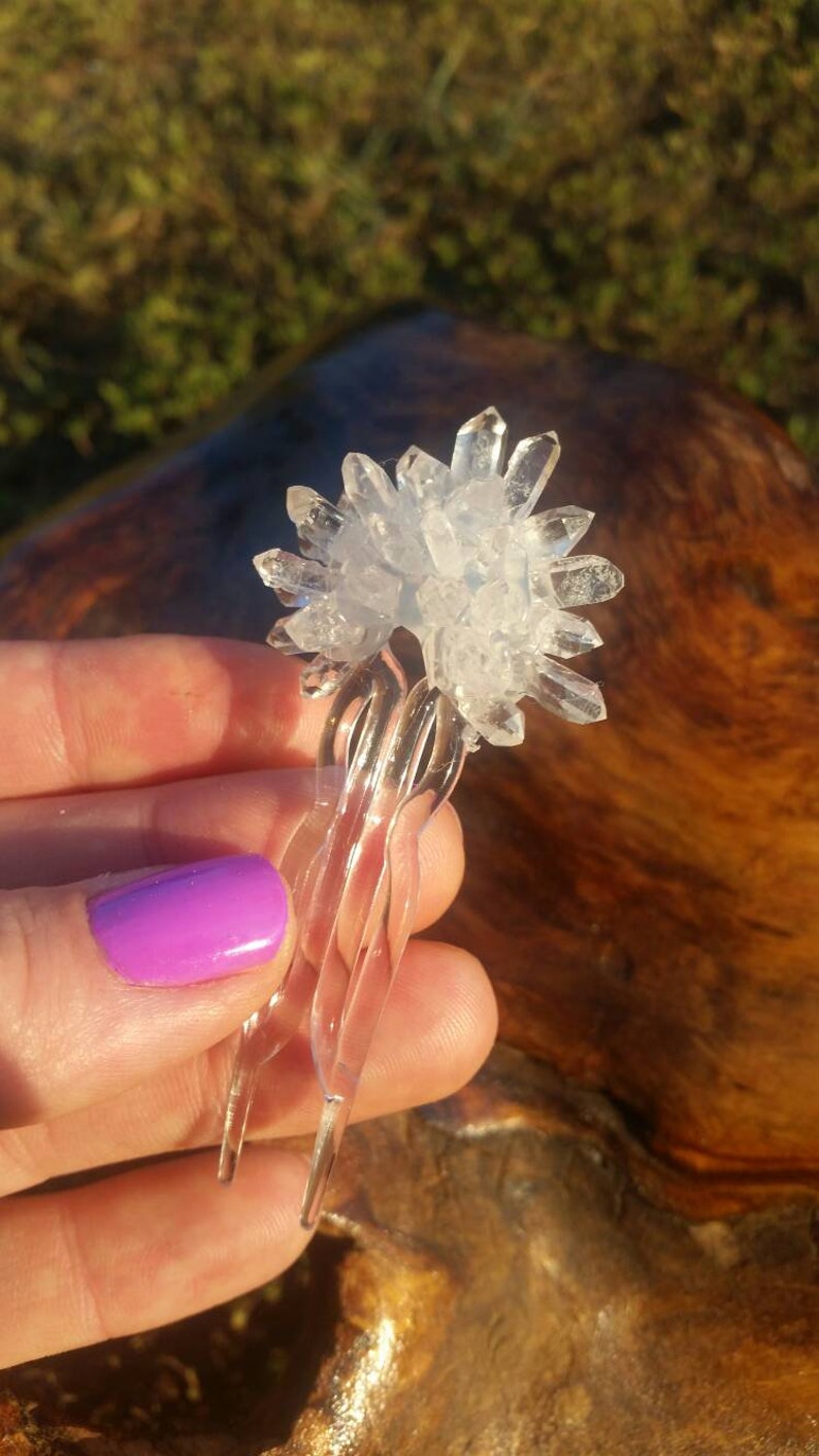 Unique vintage crystal hair comb