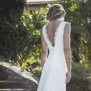 Robe longue mariée &quot;BARIS&quot;, robe taille basse en dentelle et soie