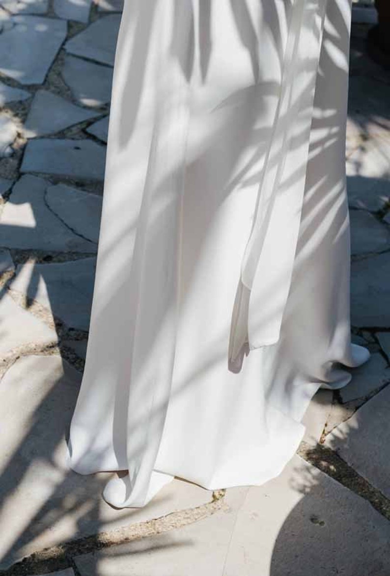 SerieBlanche – Robe mariée en crepe a fines bretelles SÉGA Mariage Bohème ETSY