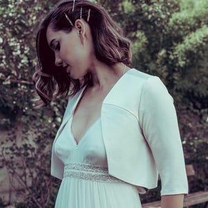 Veste/ boléro de mariage manches longues NOVA