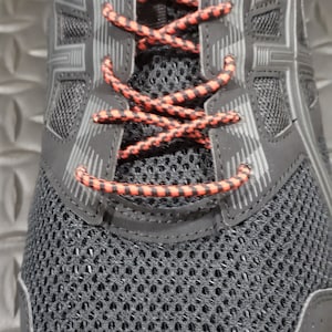 Rood &zwart NO TIE Onverwoestbaar schokkoord vergrendelen elastische schoenveters Hardloopwerkschoenen Wandelen Hardlopen Kind Volwassen Sneaker Robuust