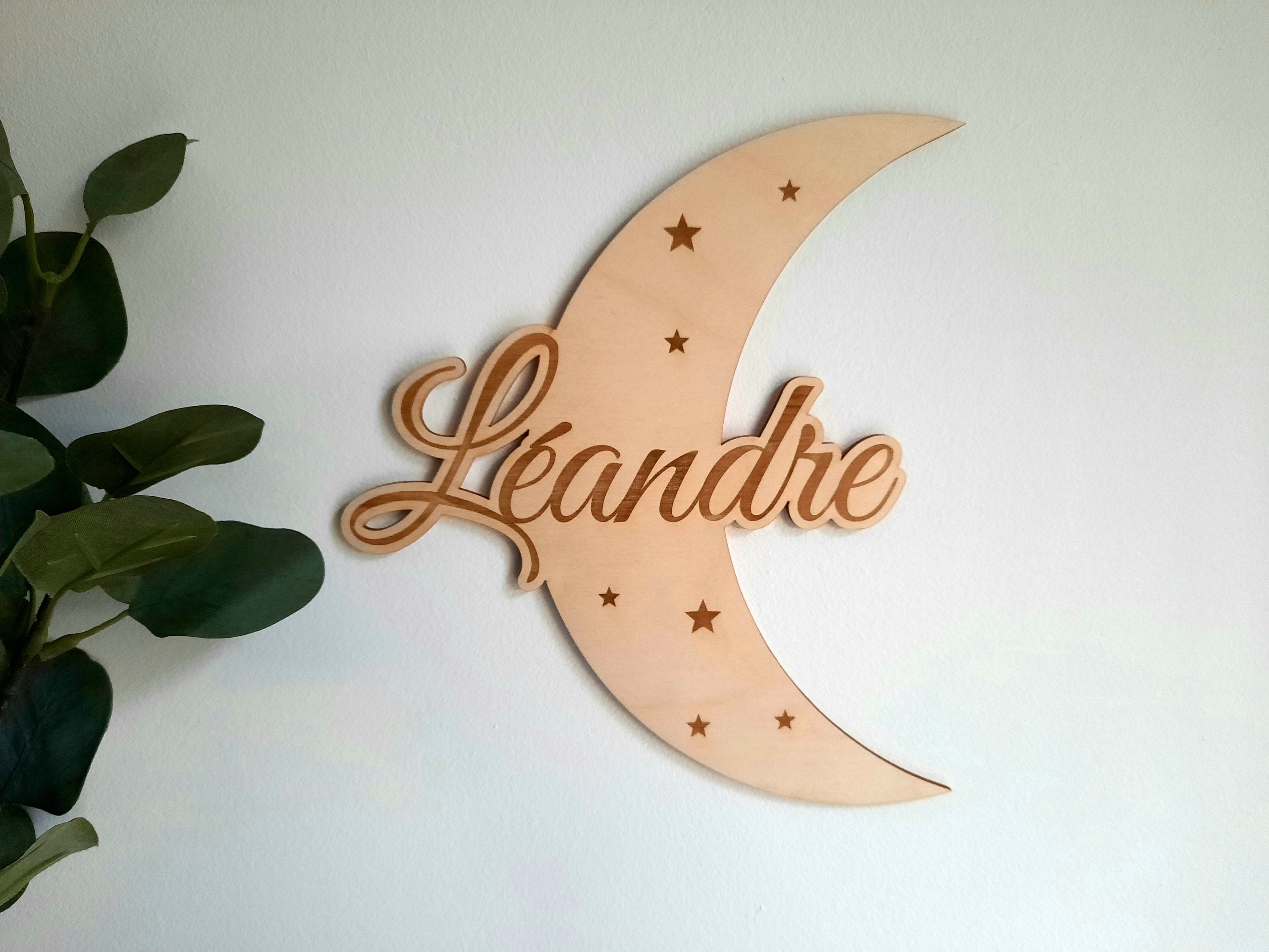 Décoration Murale Personnalisée Lune Chambre de Bébé - Cadeau Naissance
