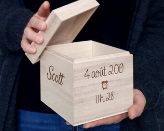 Boite A Souvenirs En Bois Etsy