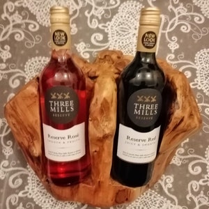 Hand Carved Fir Root Double Wine Bottle Holder: Rustic Wooden Rack