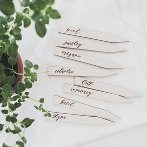 Customized Garden + Herb Plant Marker • Plant Stakes • Wood Garden Plant Marker • Gardening Gift • Indoor Herb Garden • Plant Accessories