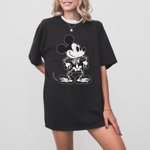 Camiseta de Halloween de Mickey Mouse de Disney, camisa de colores cómodos para Disneyland, camiseta de Disney a juego para toda la familia, atuendo de Disney World para otoño imagen 4