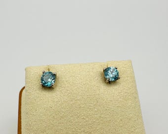 Sterling Silver Round Cut Blue Zircon Stud Earrings 4.5 mm
