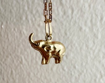 Vintage 9k Yellow Gold Puffy Elephant Pendant Charm