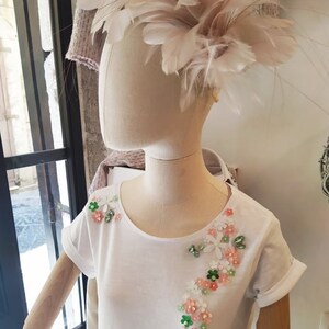 Woman shirt embroidered hand