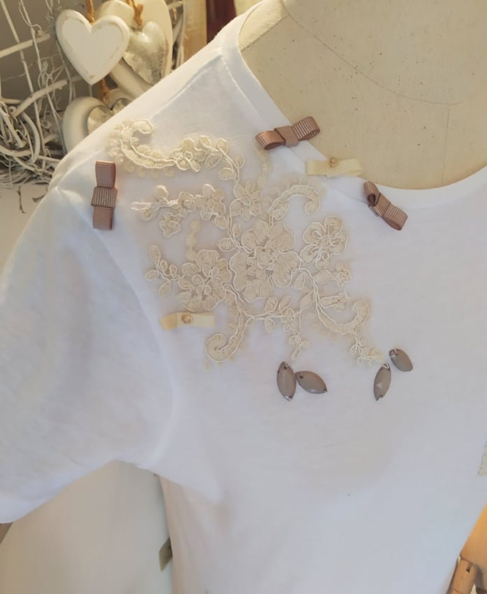 Chemise femme brodée à la main | Etsy