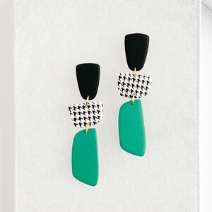 Black White Houndstooth Polymer Clay Earrings Lightweight Statement Jewelry Modern Minimal Hypoallergenic Post DEW DROPS in emerald green image 2