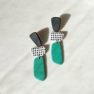 Black White Houndstooth Polymer Clay Earrings Lightweight Statement Jewelry Modern Minimal Hypoallergenic Post DEW DROPS in emerald green image 1