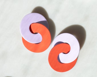Lavender Circle Link Polymer Clay Earrings, Lightweight Statement Modern Linked, Hypoallergenic Posts Nickel Free | bébé WE RISE in lilac