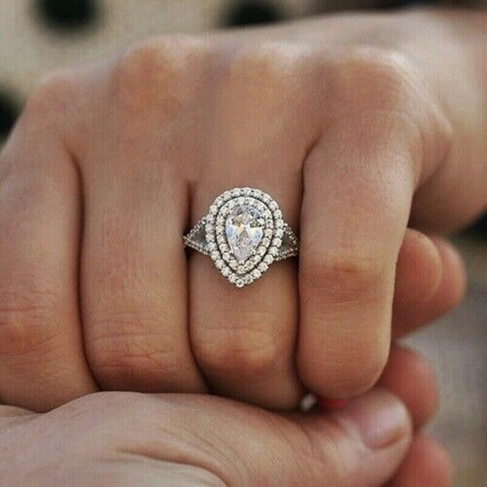 pear shaped halo split shank
