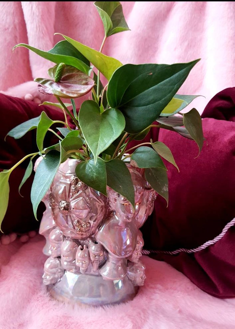 doll vase