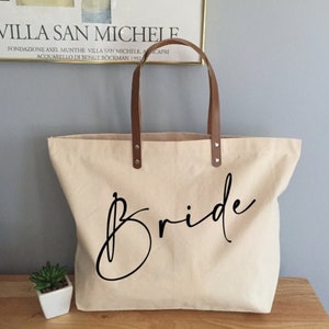 Bride Tote Bag, Bride Bag, Bride Beach Bag, Just Married Bag, Honeymoon Tote Bag, Bridal Tote Bag, Gift for Bride, Bridal Shower Gift Cute