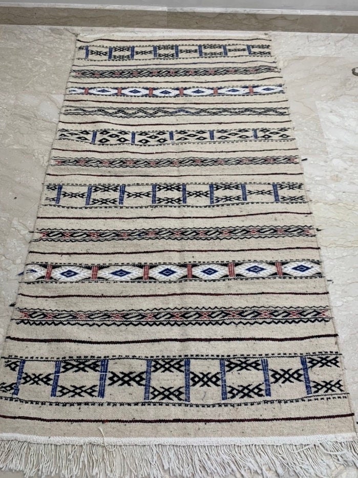 Kilim Beige 168 cm X 88 - à Motifs Berbères Bleu Tissé Main -