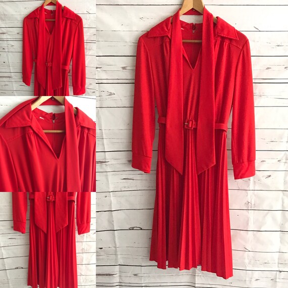 Vintage Red Dress, Vintage Fashion Red Dress, Knee