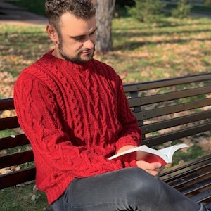 Custom handknit aran style men&#39;s irish sweater