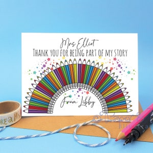 Tarjeta de maestro, diseño de arco iris personalizado, estilo de lápices de colores para el regalo de despedida del maestro estudiante de fin de período