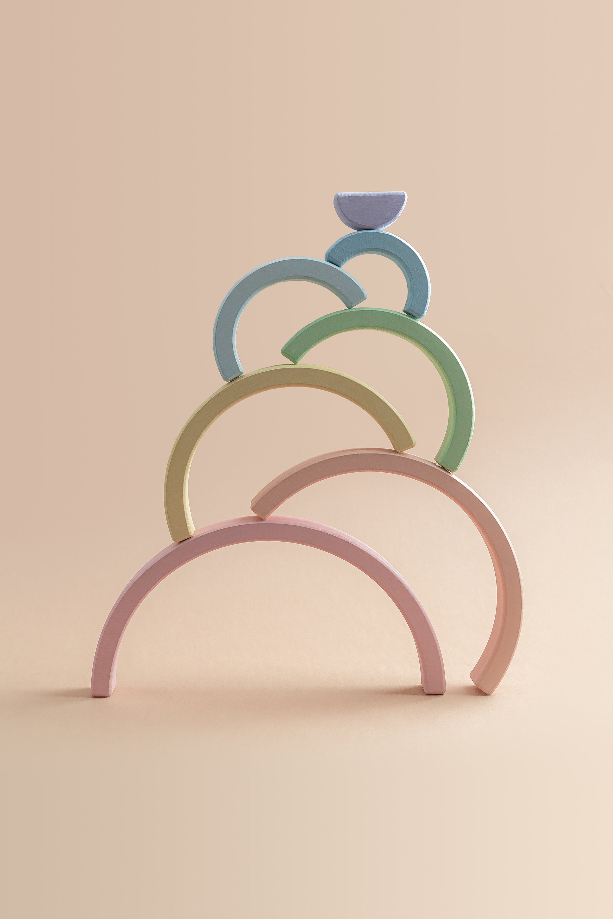 Pila de arco iris apilador Montessori juguete de apilamiento | Etsy