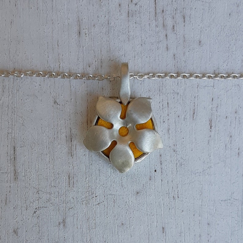 Aromatherapy Jewelry Essential Oil Diffuser Pendant Sterling Silver Locket Necklace Yoga Jewelry