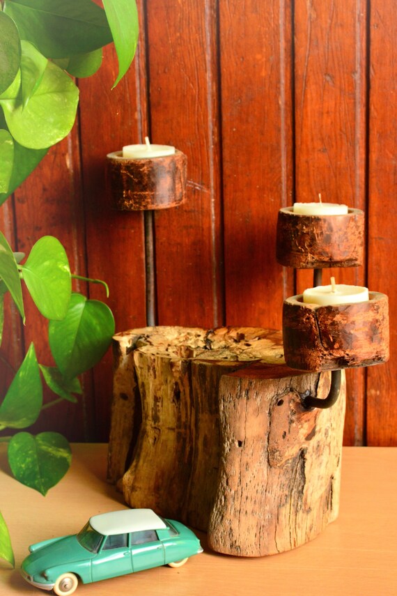 Natural/rustic style “Ciapuea” wooden candle holder.