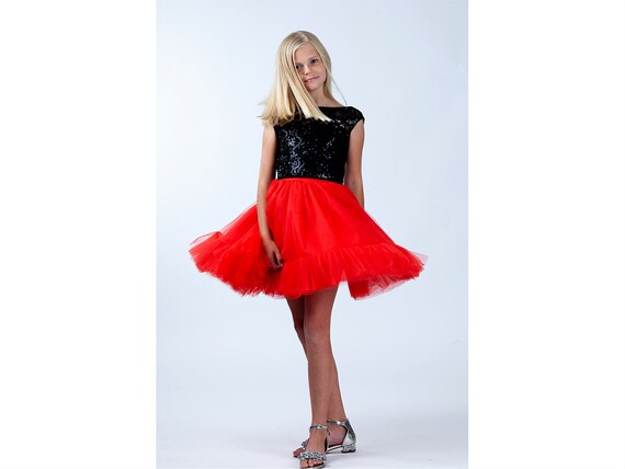 girl red tutu skirt