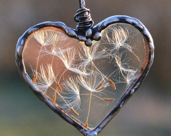 Dandelion Wish necklace, Handmade Heart Necklace, Dandelion Seed Jewelry, Terrarium Jewelry, Dandelion pendant, Plant jewelry, Wire wrapped