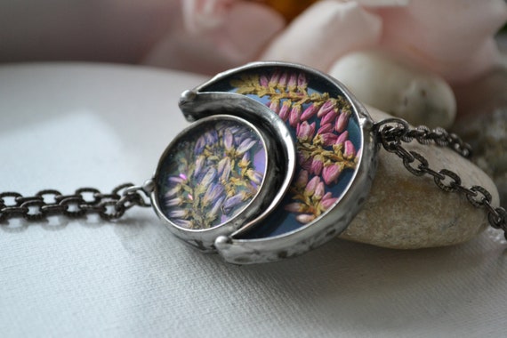 Sun and moon necklace set Frienship necklaces Heather flowers Iridescent Couple necklaces Astrology Crescent necklace Sun pendant
