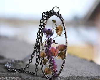 Floral necklace, Real Pressed Heather necklace, Terrarium pendant, Gypsophila flower jewelry, Cottagecore Gift