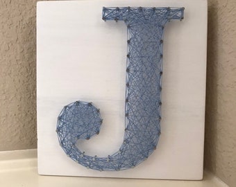 Arte de cuerdas con iniciales, letrero con letras personalizado, regalo de inauguración de la casa, letreros para la casa personalizados, decoración de la habitación de los niños, arte de pared para la guardería, regalo de boda