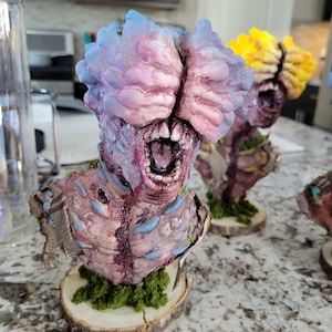 The Last of Us Clicker Mini Bust