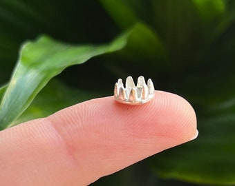 Bezel Cups