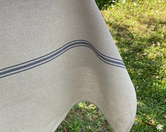 Linen tablecloth, made in France. Beauty and authenticity of the natural fiber.