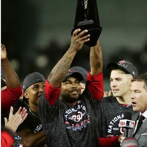 2019 Washington Nationals NLCS Trophy Game 4 HOWIE KENDRICK 8X10 Authentic Photo