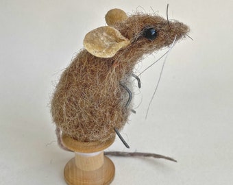 Mouse on a Reel