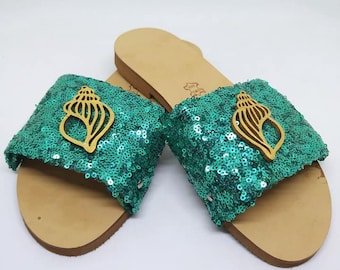 Sandali. Sandali in pelle. Sandali di paillettes. Sandali greci. Sandali da donna