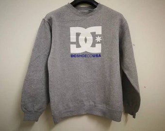dcshoecousa sweatshirt