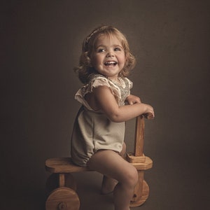 Accessoires de photographie de vélo, Accessoires photo pour bébé et tout-petit, Séances photo en extérieur, Jouet de balade en bois, Tricycle en bois, Trottinette