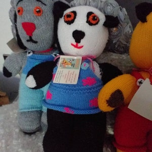 Sooty, Sweep & Soo toys Vintage knitted toys Sooty and Sweep and Soo bunting all having fun Sooty and Sweep unused 1970s vintage fabric xx Soo knitted toy