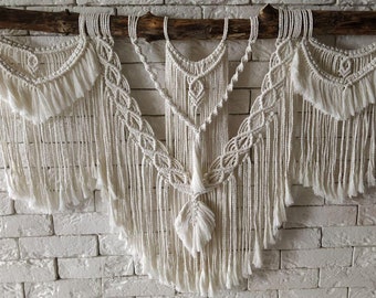 Large Macrame Backdrop, Macrame Wall Hanging with tassels, Macrame wall tapestry, Hanging wall decor, Bedroom Decor, Housewarming gift