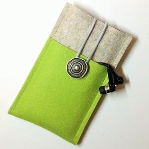 Custom-made wool felt phone case image 1