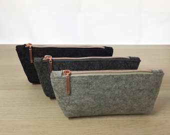 Pencil case cosmetic bag glasses case made of wool felt